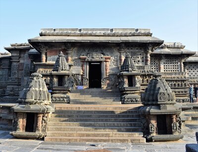 Chennakeshava Temple, Beluru, south entrance - image 2