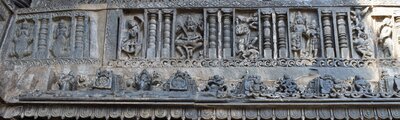 Chennakeshava temple, Beluru, Avataras of Vishnu carved on the outer wall of Navaranga 