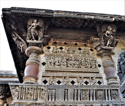 Chennakeshava temple, Beluru, Stone-screen, Jalandhara, on the left side of the main entrance, Scene depicting the court of King Vishnuvardhana with his wife Shantaladevi